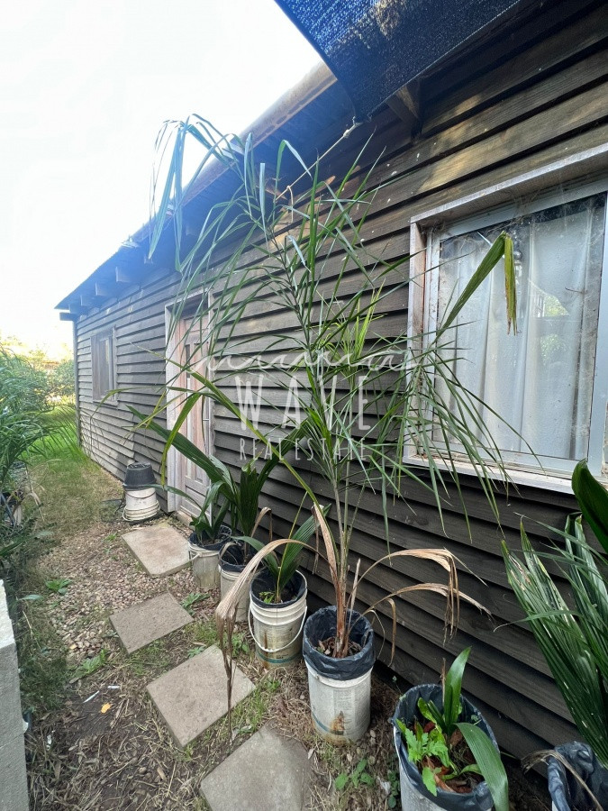 Terreno ID.1700 - La Barra, El Tesoro, lote de 1140 m2 con mejoras. 