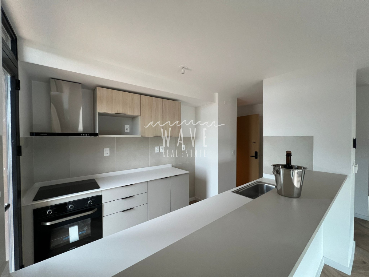 Alquiler Penthouse 1 dormitorio en Barra de Carrasco con amenities