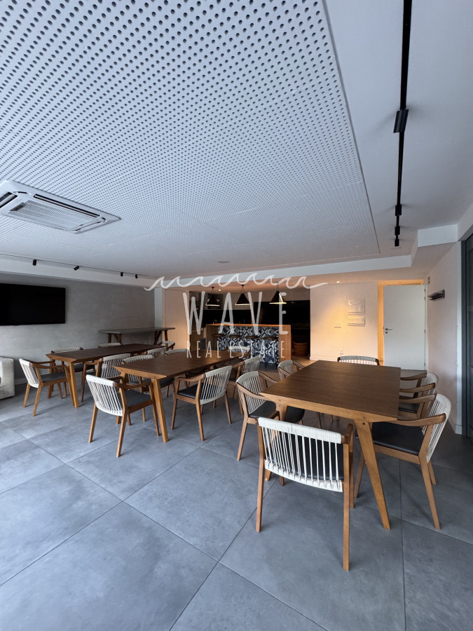 Apartamento ID.4974 - Venta Departamento Mansa, 3 dormitorios, Punta del Este 