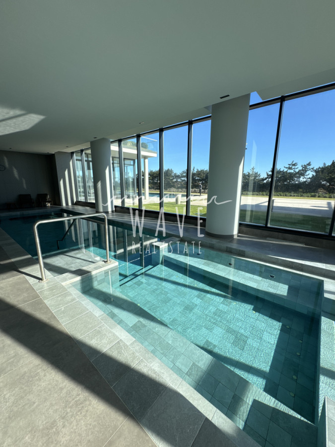 Apartamento ID.4974 - Venta Departamento Mansa, 3 dormitorios, Punta del Este 