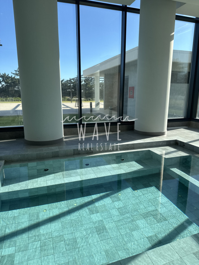 Apartamento ID.4974 - Venta Departamento Mansa, 3 dormitorios, Punta del Este 