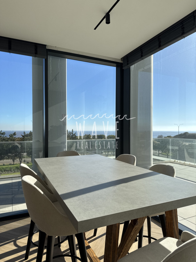 Apartamento ID.4974 - Venta Departamento Mansa, 3 dormitorios, Punta del Este 