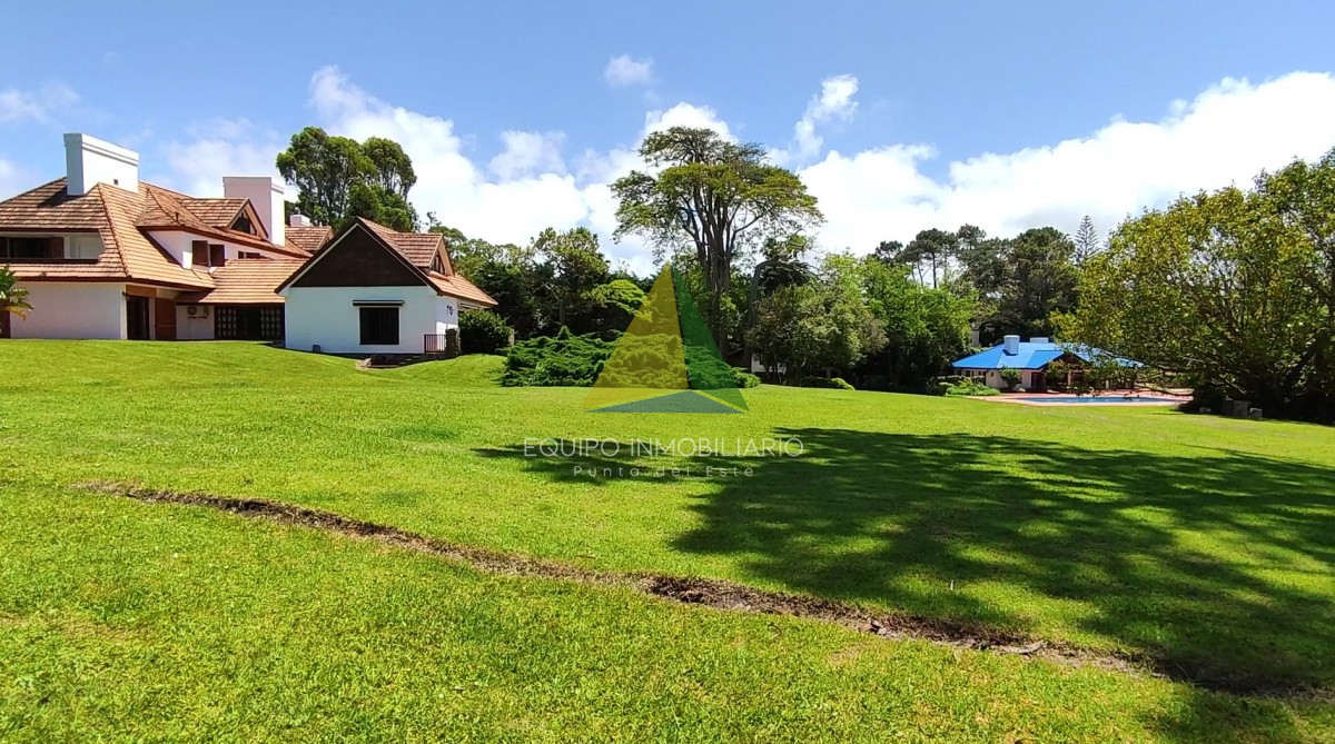 Golf - GoPunta - Portal Inmobiliario de Punta del Este - Maldonado