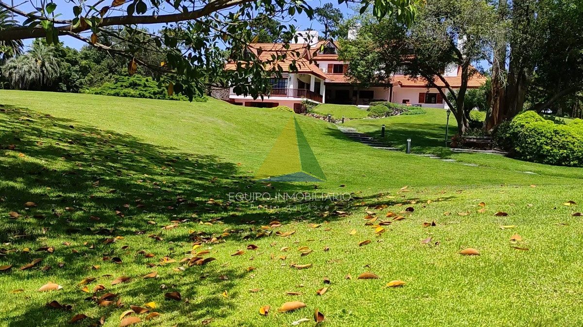 Golf - GoPunta - Portal Inmobiliario de Punta del Este - Maldonado