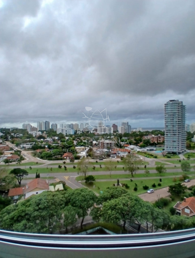 Apartamento 2 dormitorios 2 baños Torre de categoria alquiler anual y venta - COL10781A