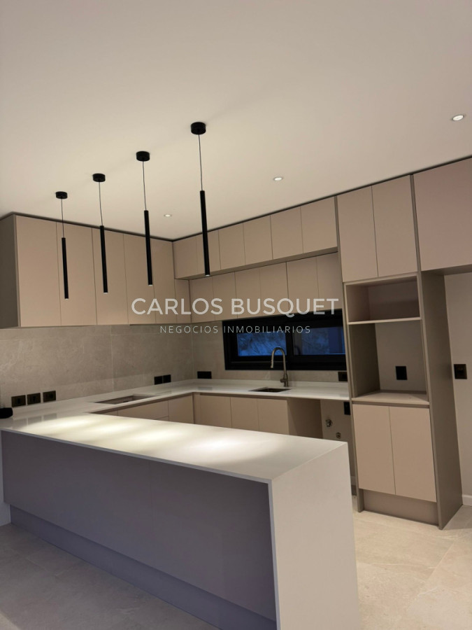 Casa ID.1681 - Casa Club  del Lago  3 dormitorios en venta
