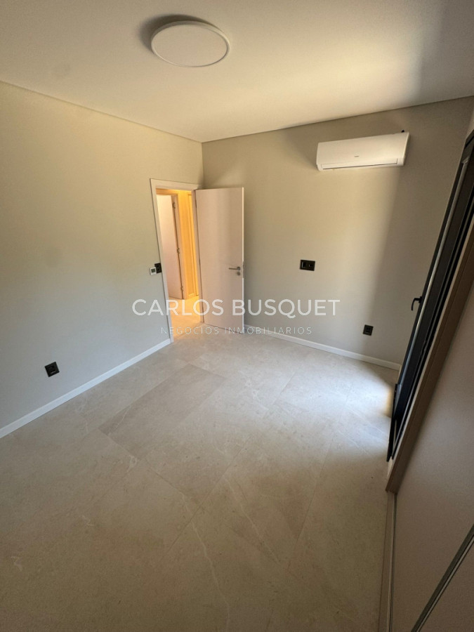 Casa ID.1681 - Casa Club  del Lago  3 dormitorios en venta