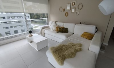 Apartamento en venta, Roosevelt. 2 dormitorios, 2 baños.