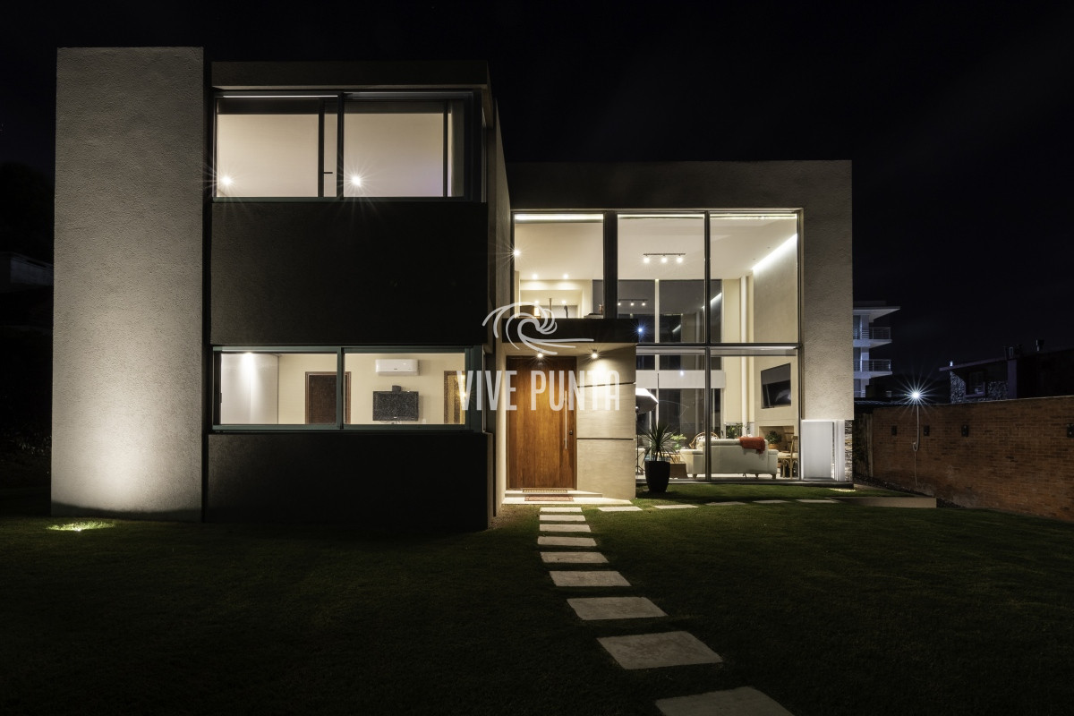 Casa ID.875 - Casa en Punta del Este, Mansa