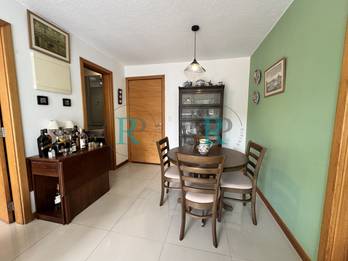Apartamento ID.2684 - A pasos del mar en Playa Mansa - 1 dormitorio con parrillero