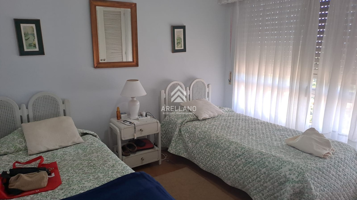 Apartamento ID.5756 - Piso alto, vista al mar - 3 dormitorios 