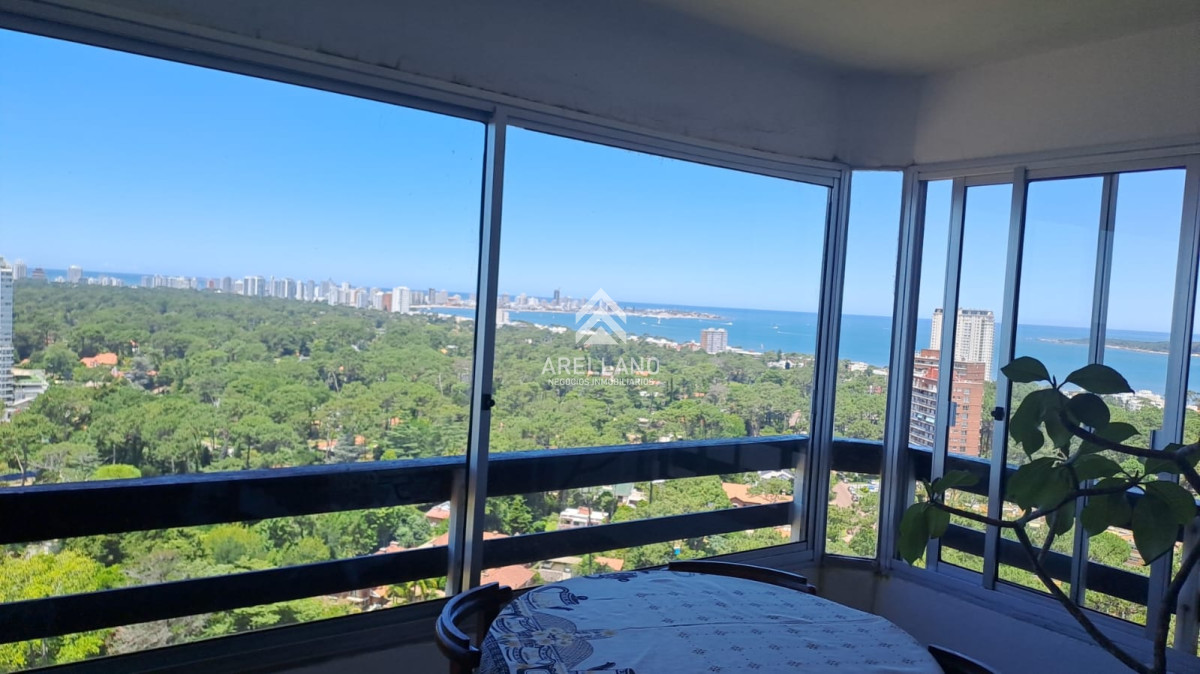 Apartamento ID.5756 - Piso alto, vista al mar - 3 dormitorios 