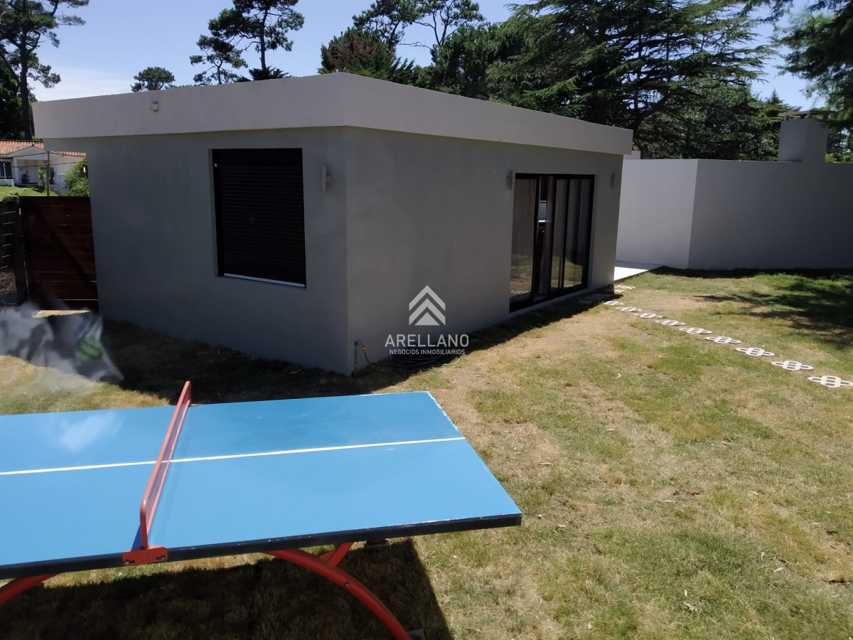 Casa ID.3926 - Casa en venta - ideal para vivir todo el año! Próxima a Colegios y servicios. 
