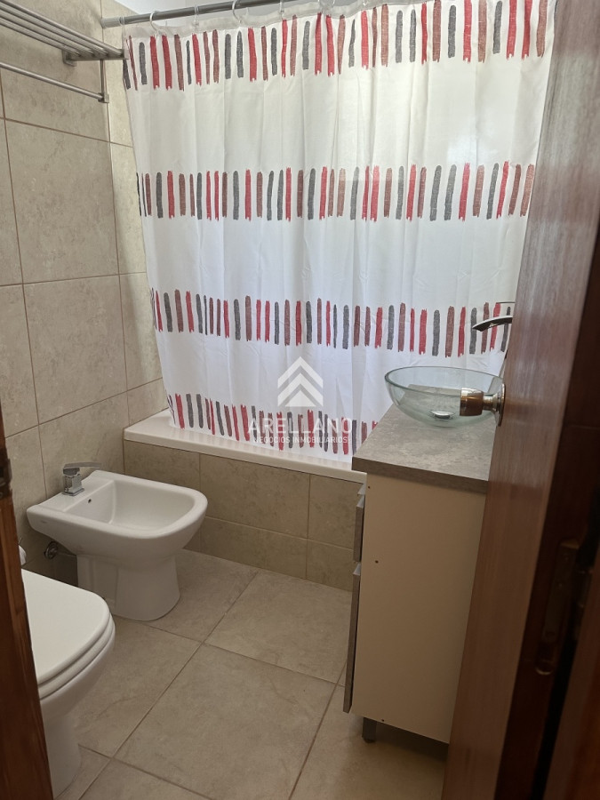 Casa ID.3926 - Casa en venta - ideal para vivir todo el año! Próxima a Colegios y servicios. 