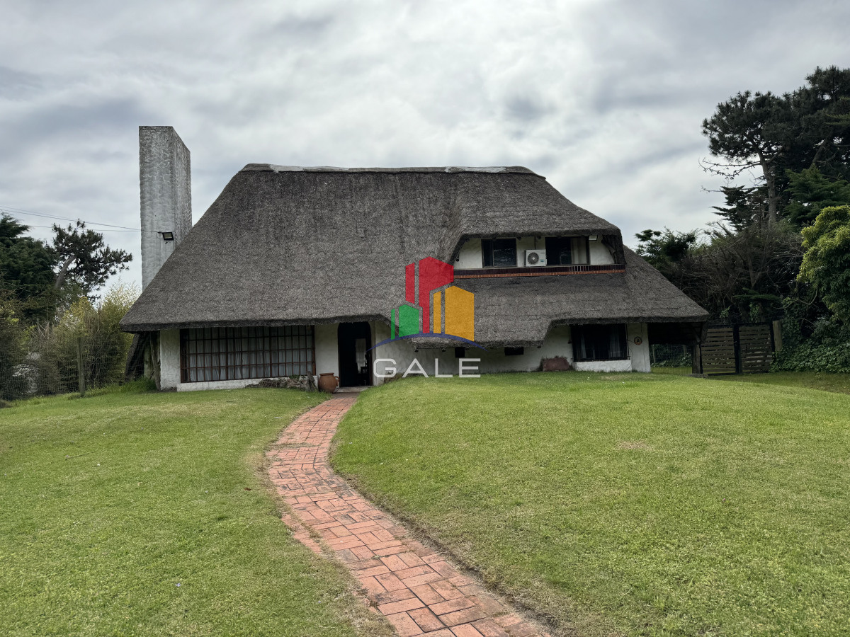 Marly - GoPunta - Portal Inmobiliario de Punta del Este - Maldonado