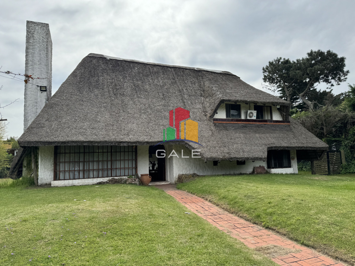 Marly - GoPunta - Portal Inmobiliario de Punta del Este - Maldonado