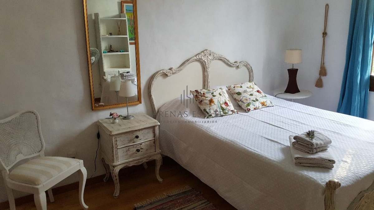 Casa ID.4646 - Hermosa casa en Jardines de Córdoba. 
