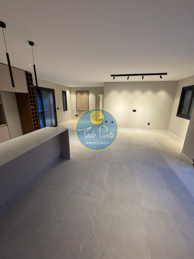 Miniatura de Casa de 3 dormitorios en Club del Lago, Punta del Este | Todo Punta