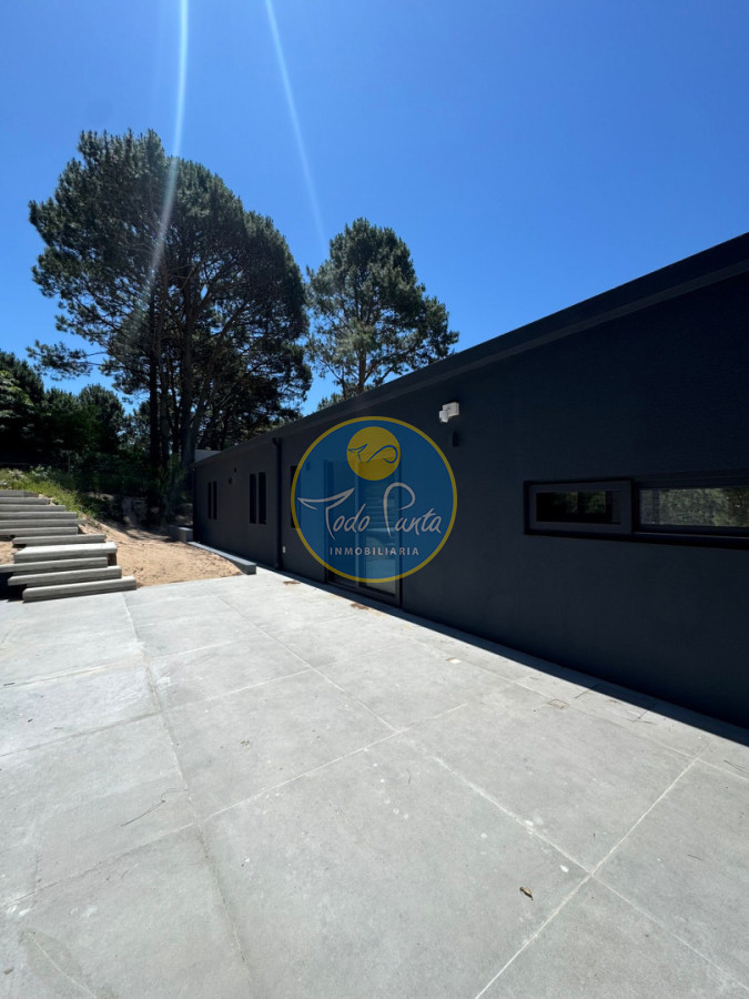 Miniatura de Casa de 3 dormitorios en Club del Lago, Punta del Este | Todo Punta