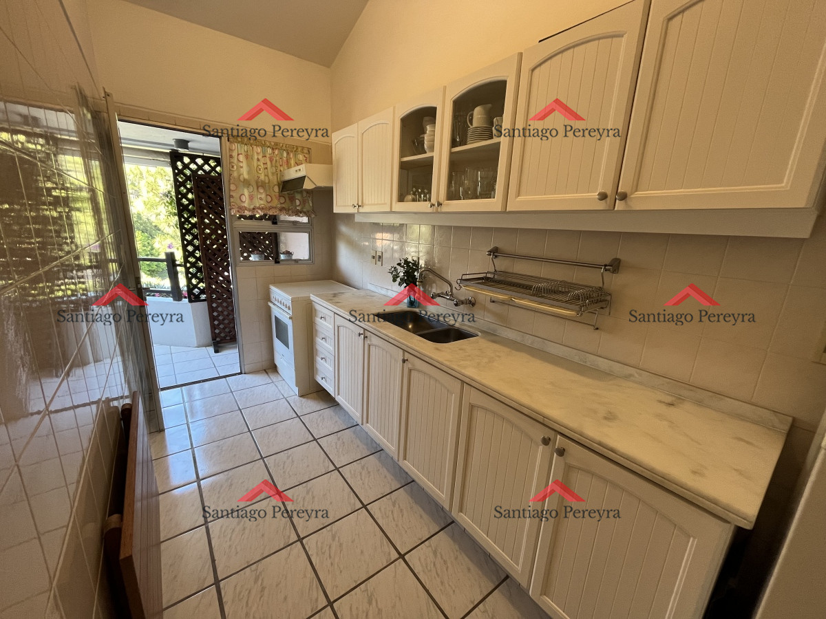Apartamento ID.15282 - Apartamento en venta, Punta del este 200 mts del Mar
