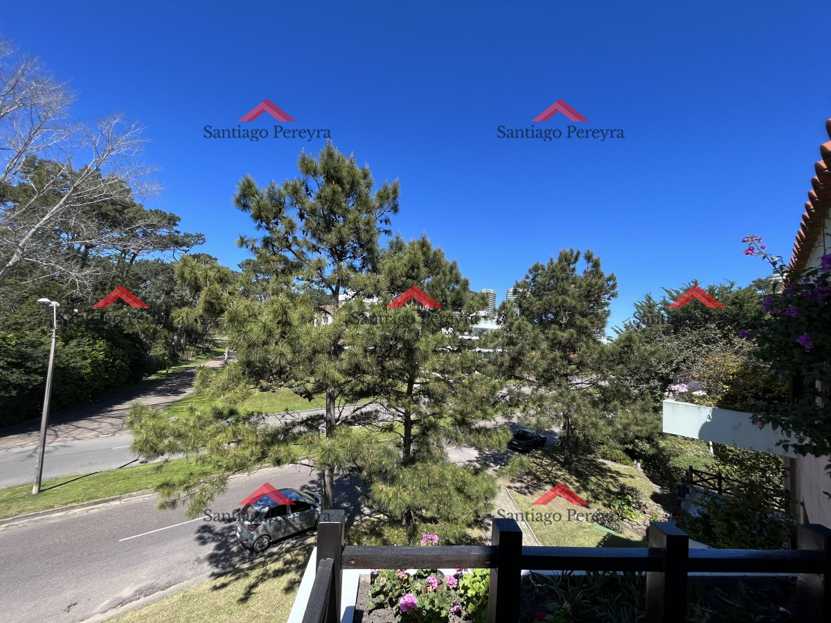 Apartamento ID.15282 - Apartamento en venta, Punta del este 200 mts del Mar