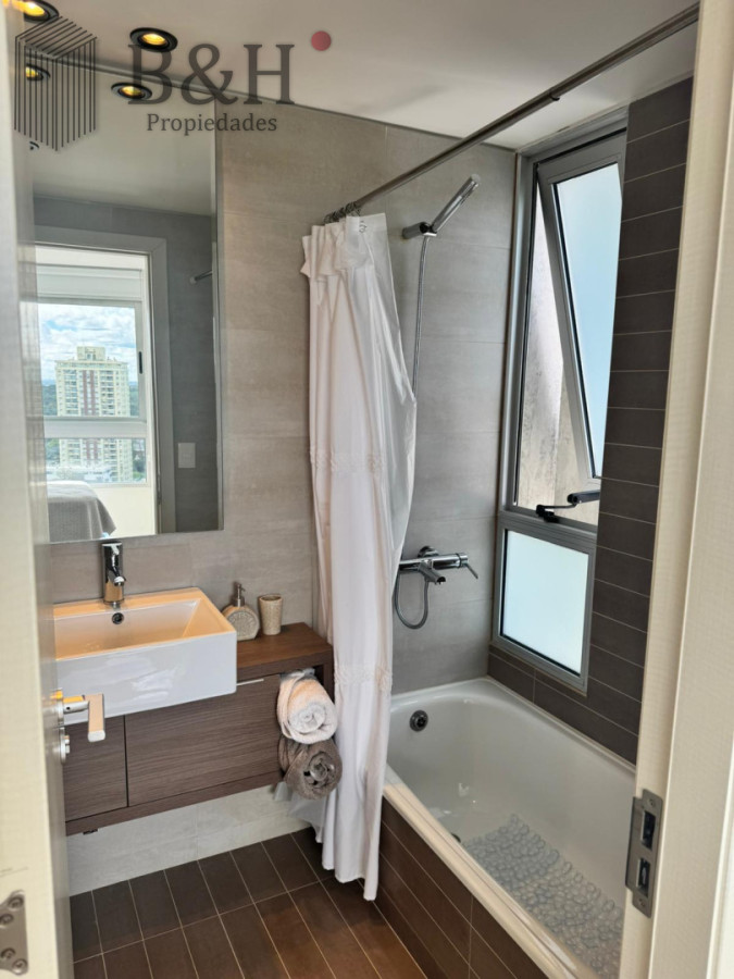 Apartamento ID.7373 - Venta - Piso alto en Gala Vista, Punta del Este | 3 Dormitorios