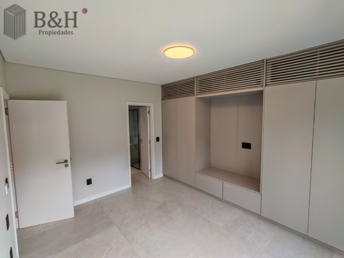Casa ID.7381 - Casa Club  del Lago  3 dormitorios en venta