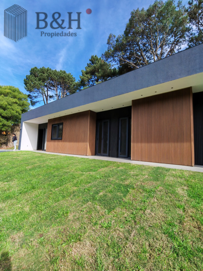 Casa ID.7381 - Casa Club  del Lago  3 dormitorios en venta