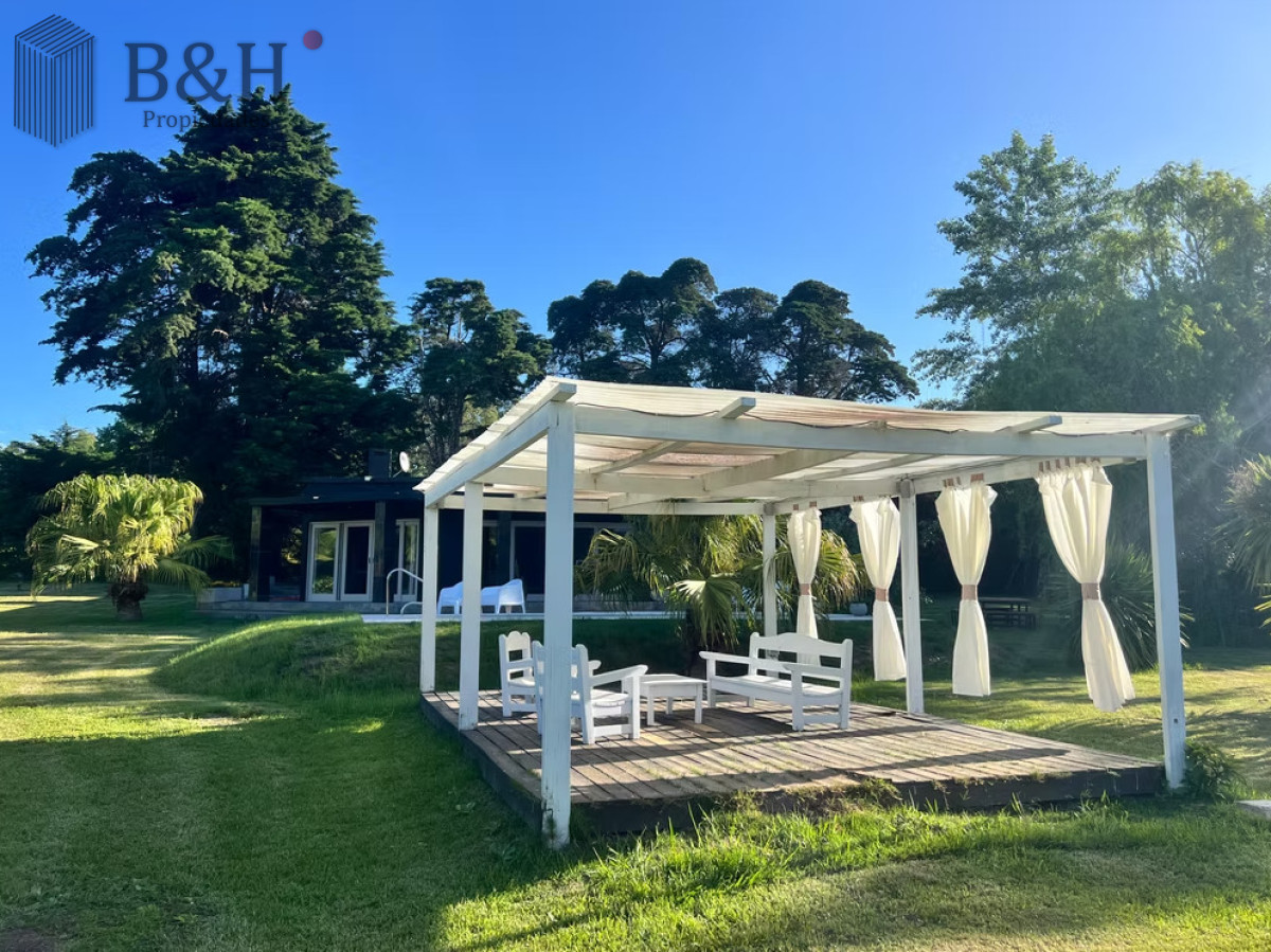 Chacra ID.7505 - Chacra con Piscina Climatizada - Naturaleza, Confort y Diseño en un Solo Lugar