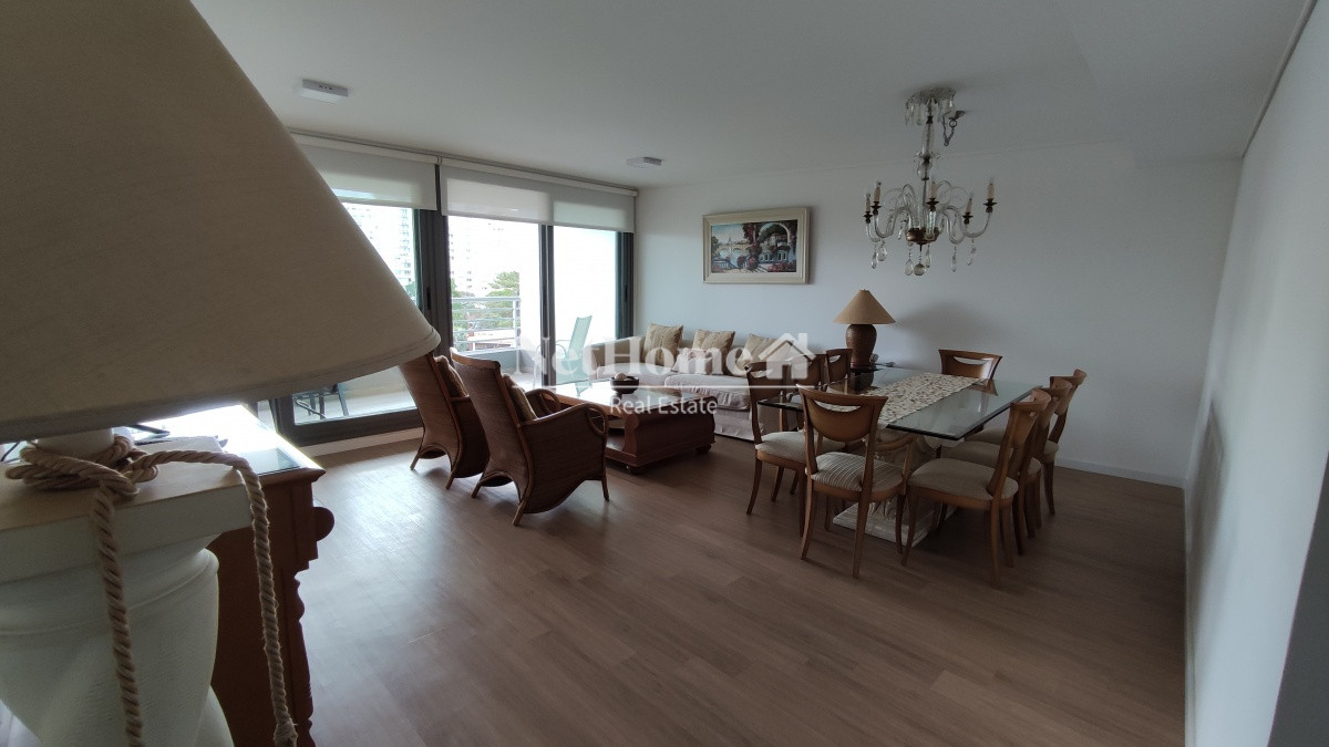 Apartamento ID.194 - Aidy Grill Apartamento 2 Dormitorios en Suite Cerca de todos los Servicios