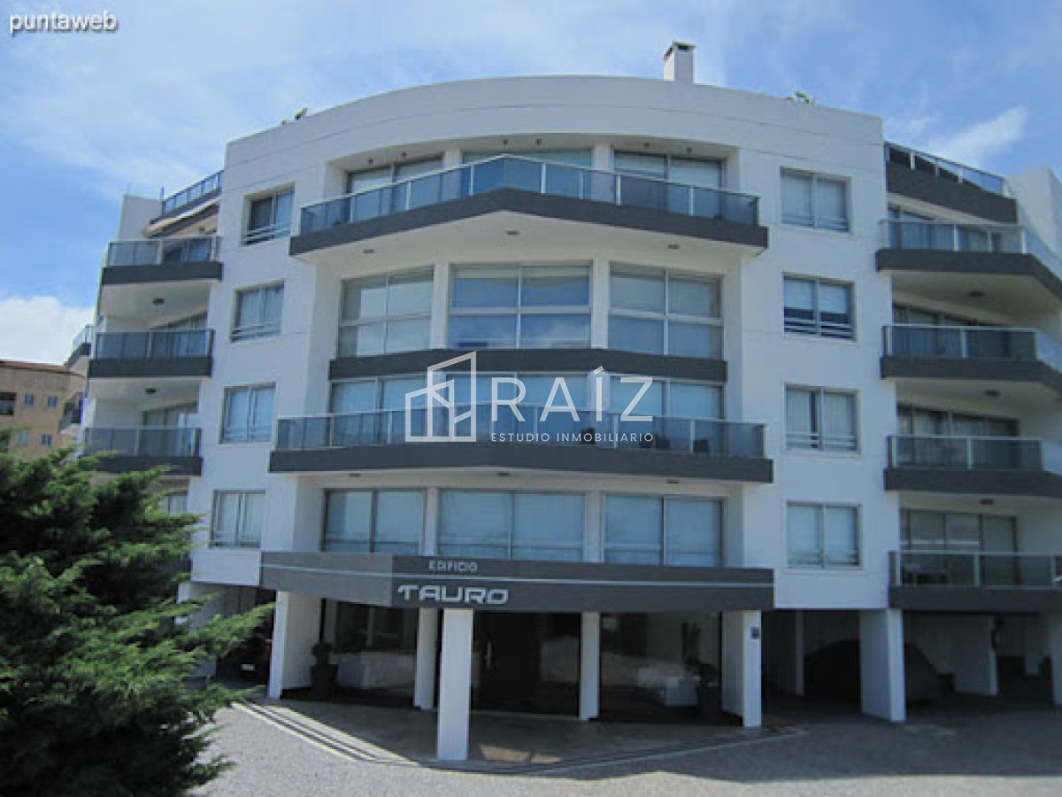 Apartamento ID.11799 - VENTA APARTAMENTO 3 DORMITORIOS PINARES