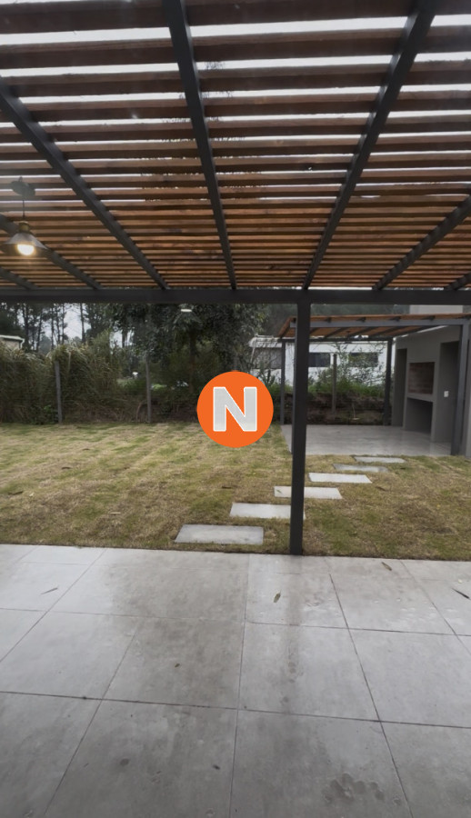 Casa Ref.225662 - Casa a Estrenar con Jardín | 2 Dormitorios 