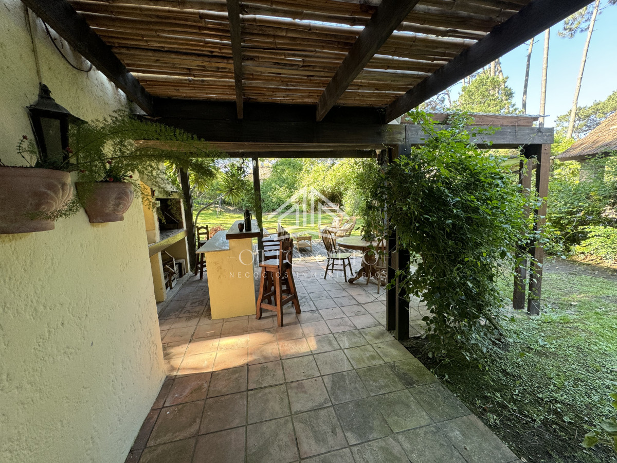 Casa ID.28555 - Cabaña  en Venta y alquiler en Pinares