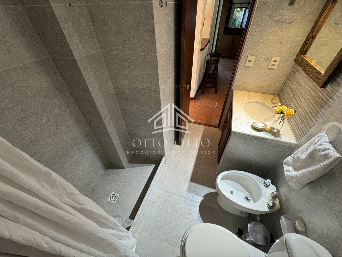 Casa ID.28555 - Cabaña  en Venta y alquiler en Pinares