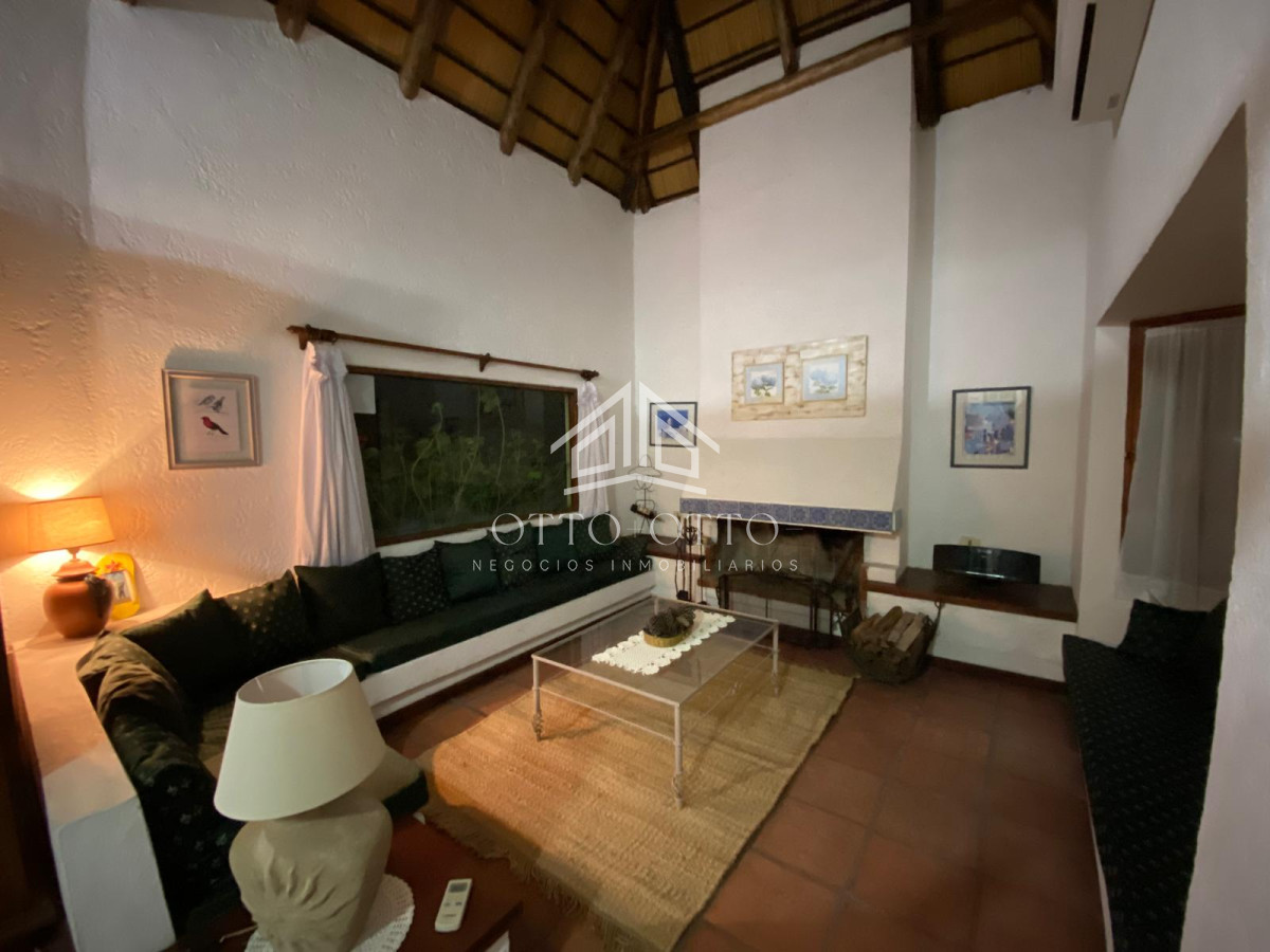 Casa ID.28555 - Cabaña  en Venta y alquiler en Pinares