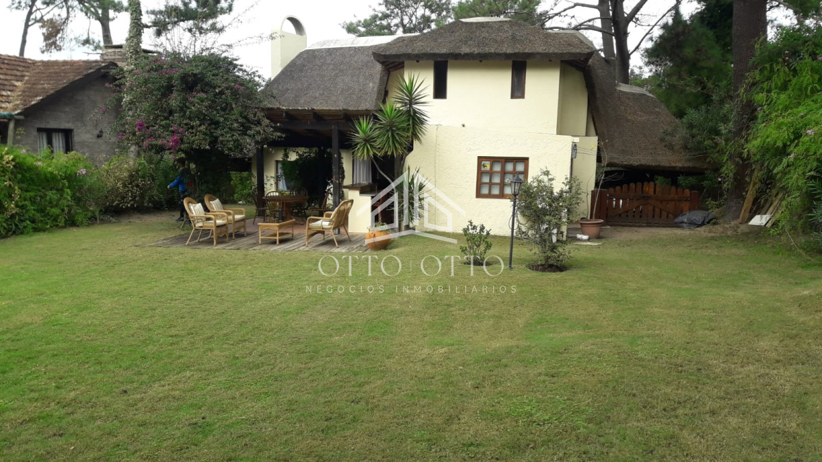 Casa ID.28555 - Cabaña  en Venta y alquiler en Pinares
