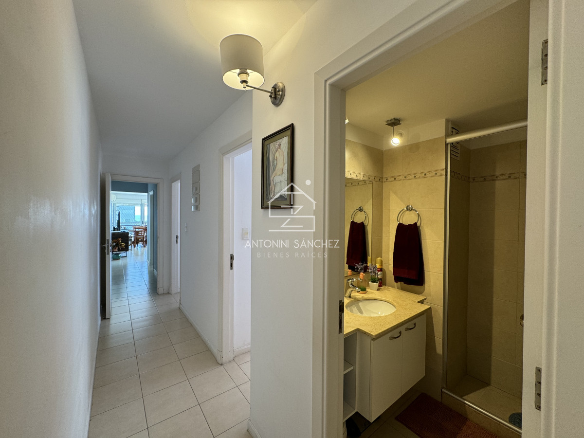 Apartamento ID.1805 - Venta apartamento 3 dormitorios Roosevelt 