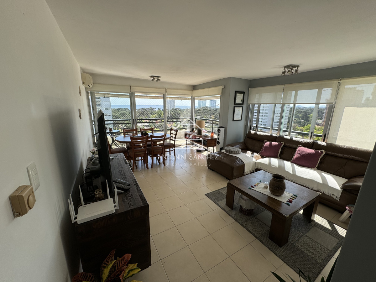Apartamento ID.1805 - Venta apartamento 3 dormitorios Roosevelt 