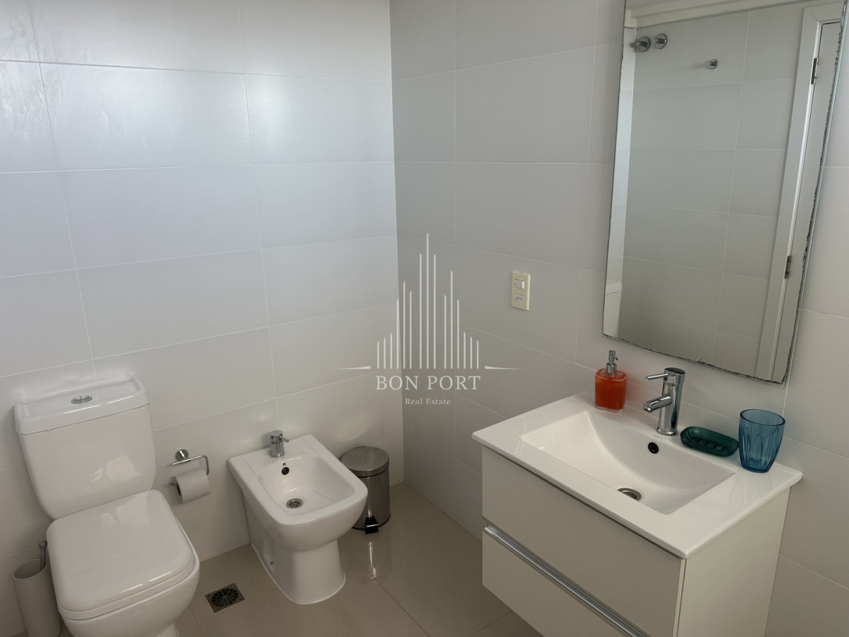 Apartamento ID.203 - Impecable apartamento de 3 dormitorios en venta.