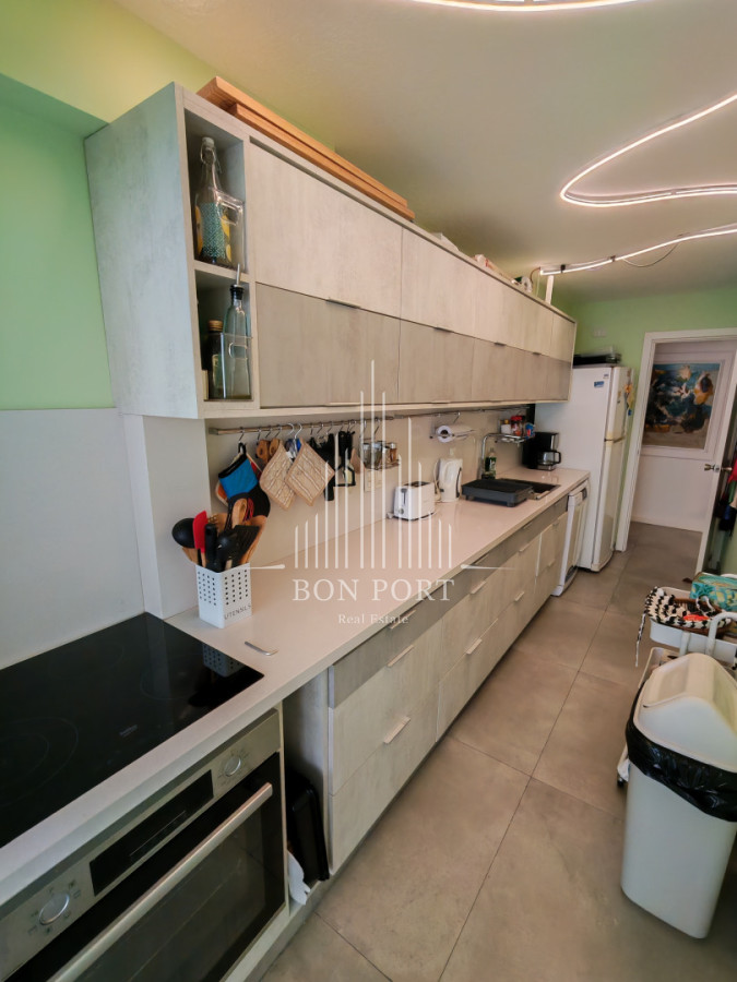 Apartamento ID.202 - Departamento de 3 dorm. playa mansa con Barbacoa propia.