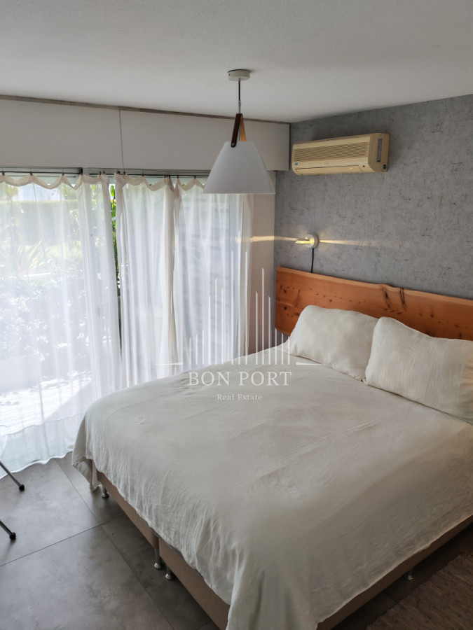 Apartamento ID.202 - Departamento de 3 dorm. playa mansa con Barbacoa propia.