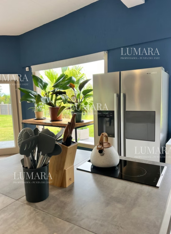 Chacra ID.3234 - Chacra con Piscina Climatizada - Naturaleza, Confort y Diseño en un Solo Lugar