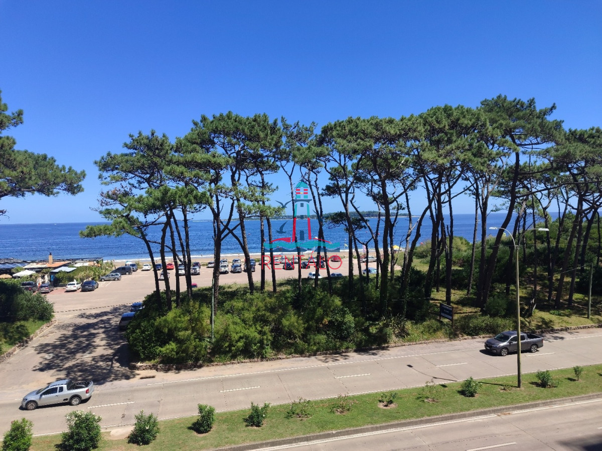Apartamento ID.33 - Apartamento en venta primera linea Punta del Este