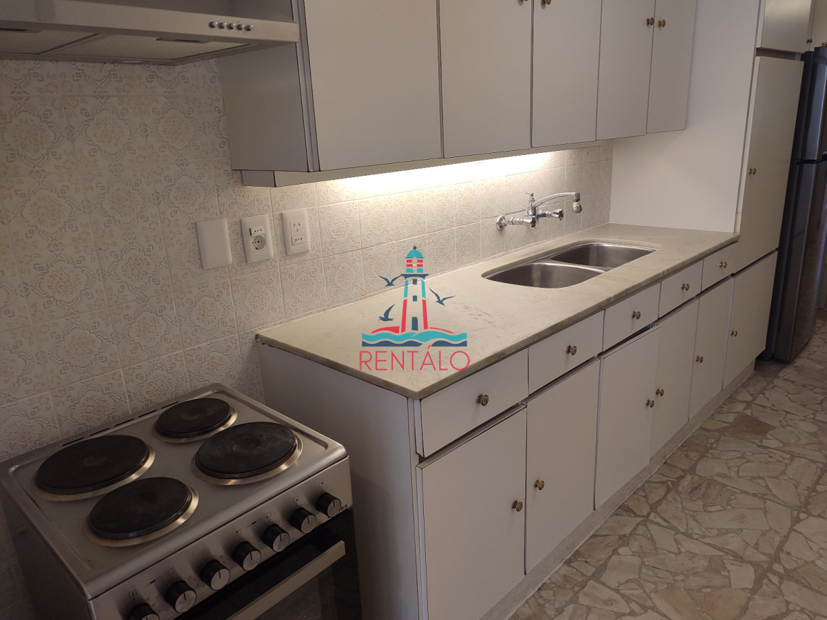 Apartamento ID.33 - Apartamento en venta primera linea Punta del Este