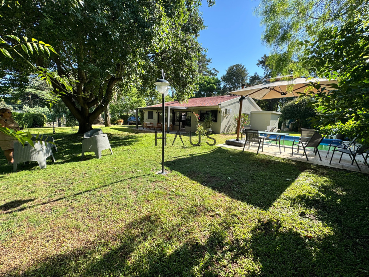 Casa ID.588 - Casa zona residencial Punta del Este 