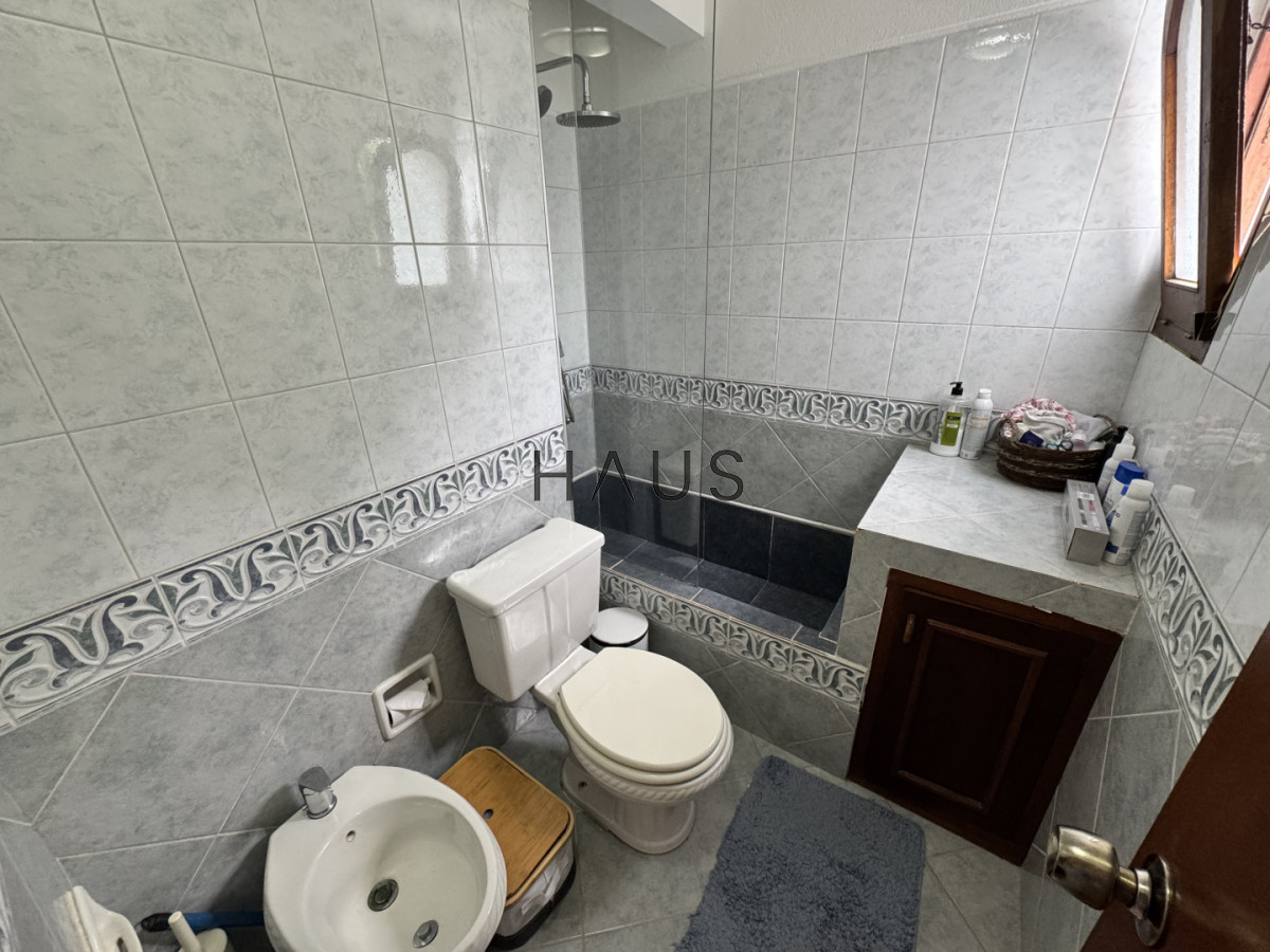 Casa ID.565 - Jardines de Cordoba.  casa de 3 dorm. Venta