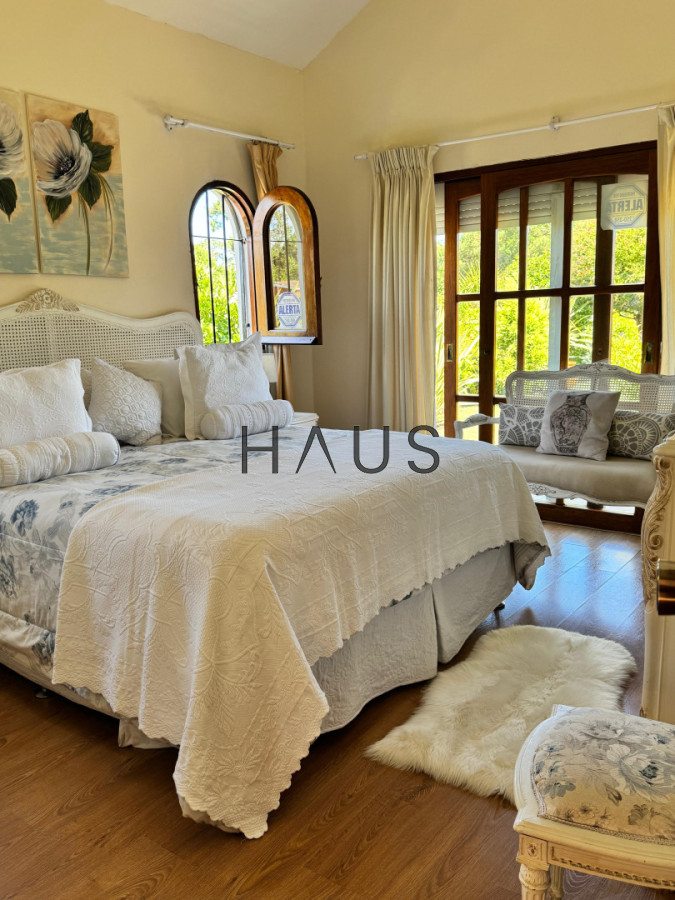 Casa ID.564 - Barrio Jardines de Cordoba