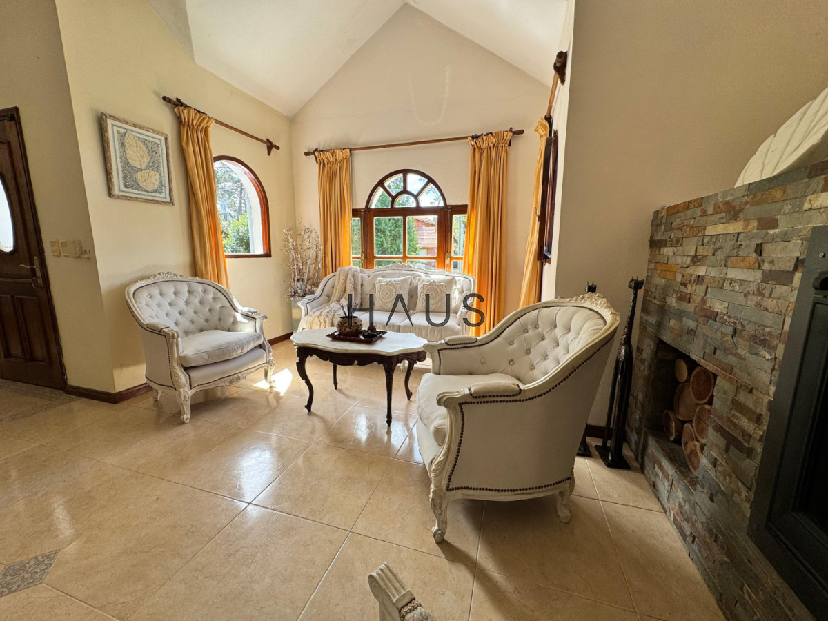 Casa ID.564 - Barrio Jardines de Cordoba