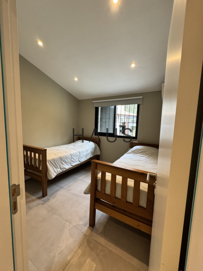 Casa ID.588 - Casa zona residencial Punta del Este 