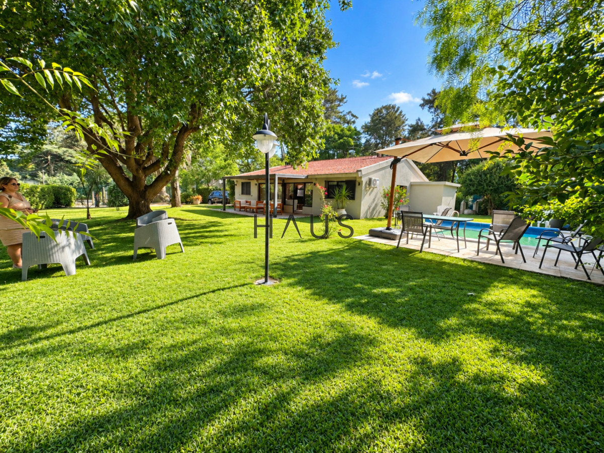 Casa ID.588 - Casa zona residencial Punta del Este 